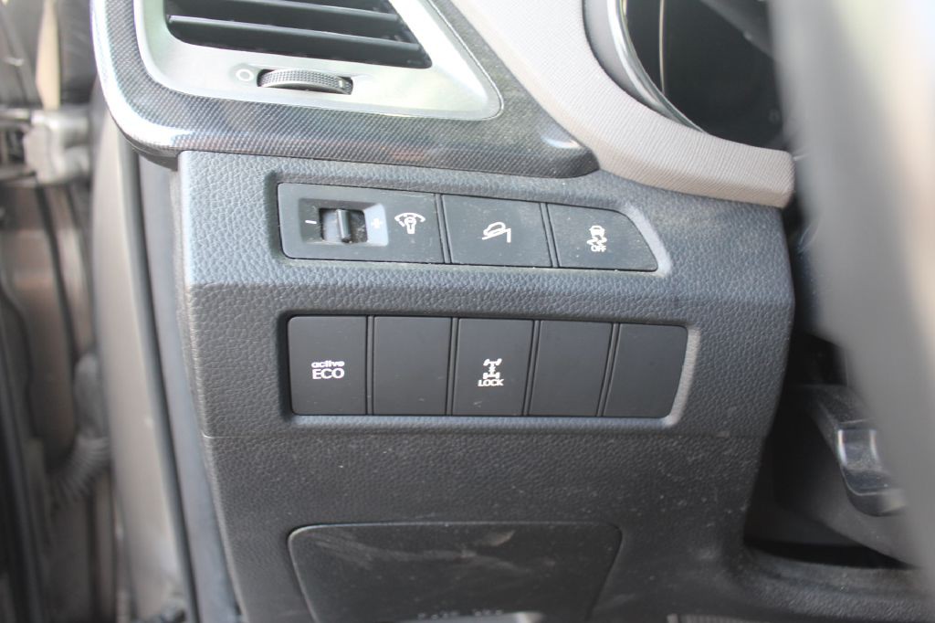 2013 Hyundai Santa Fe Sport Image 19