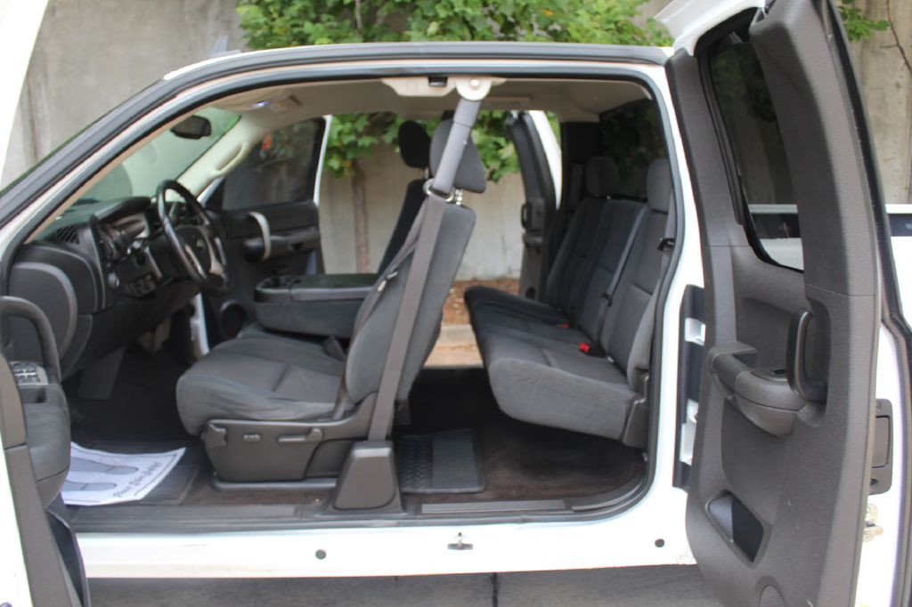 2009 Chevrolet Silverado 1500 Image 8