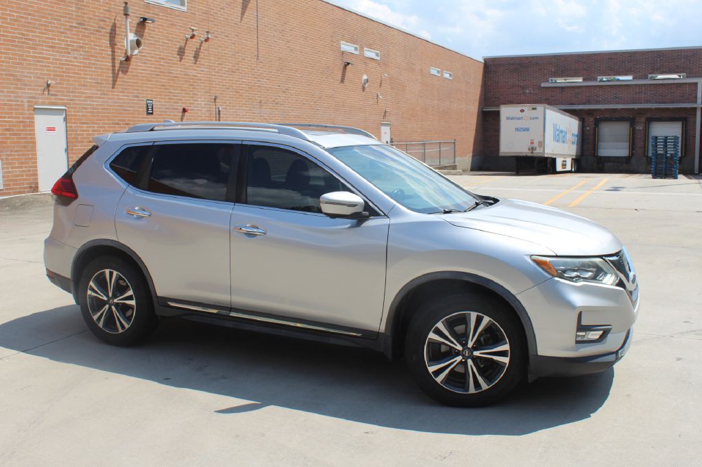 2017 Nissan Rogue Image 6