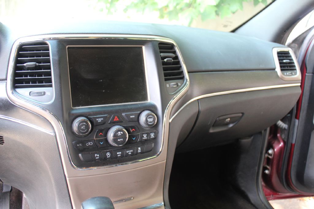 2016 Jeep Grand Cherokee Image 19