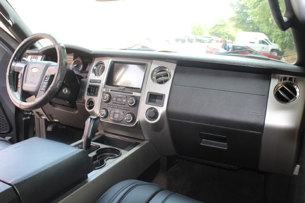 2016 Ford Expedition Image 15