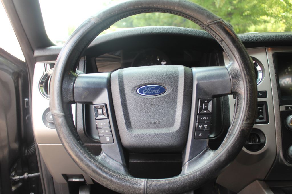 2016 Ford Expedition Image 18