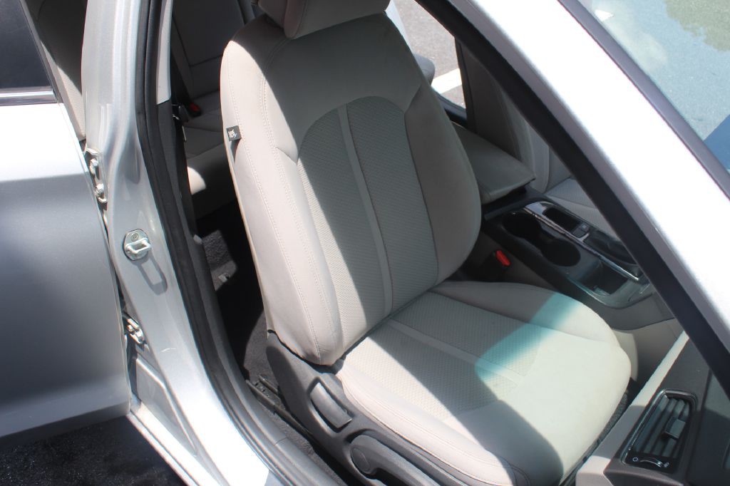 2017 Hyundai Sonata Image 12