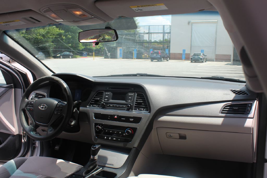 2017 Hyundai Sonata Image 13