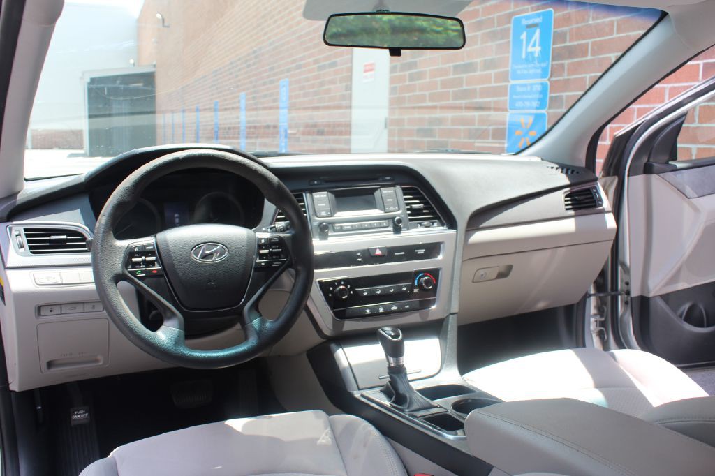2017 Hyundai Sonata Image 15