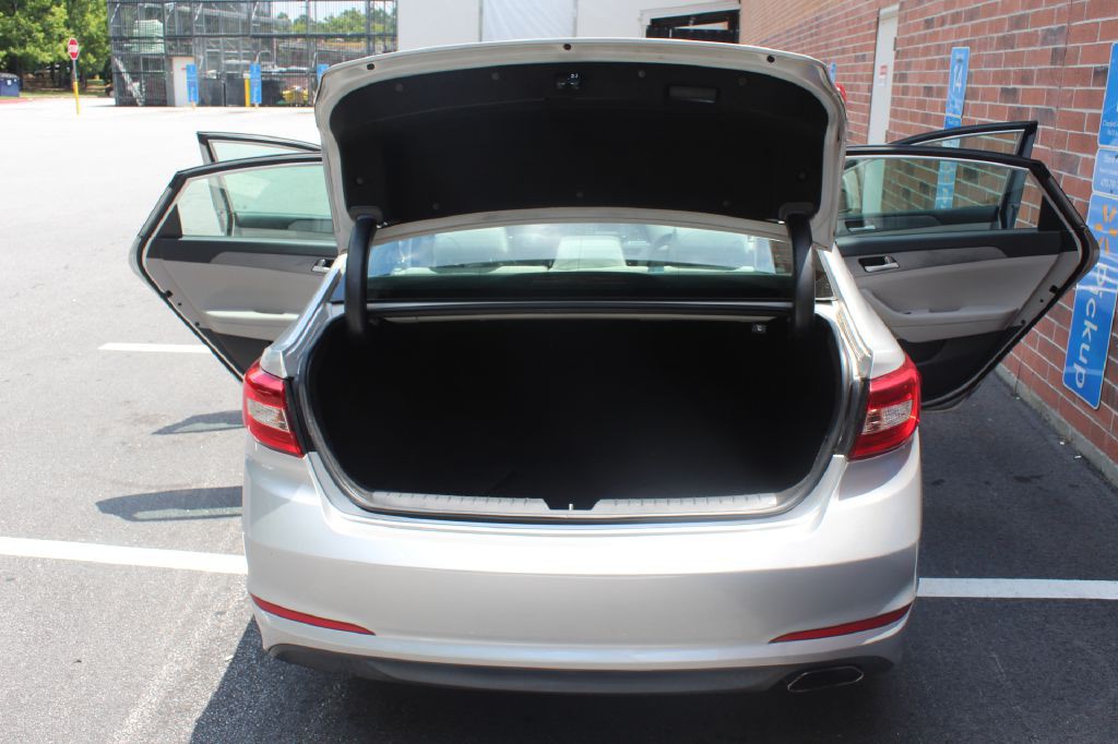 2017 Hyundai Sonata Image 19