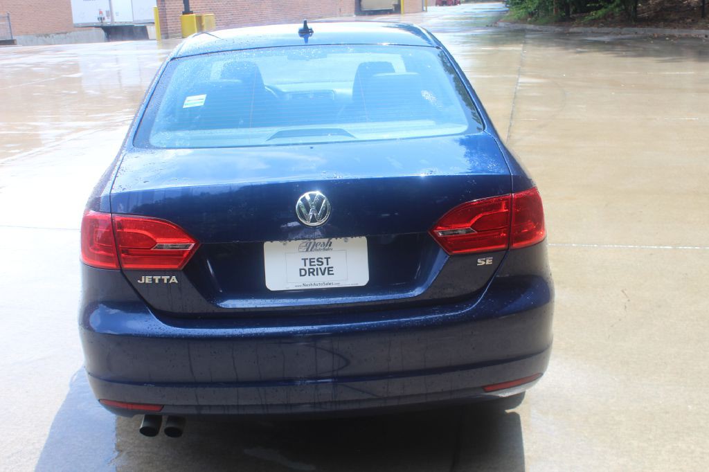 2014 Volkswagen Jetta Image 4