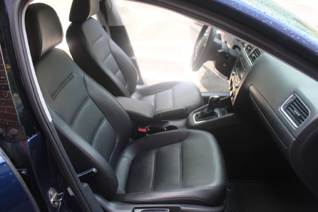 2014 Volkswagen Jetta Image 7
