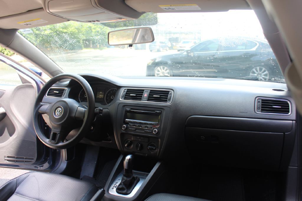 2014 Volkswagen Jetta Image 13