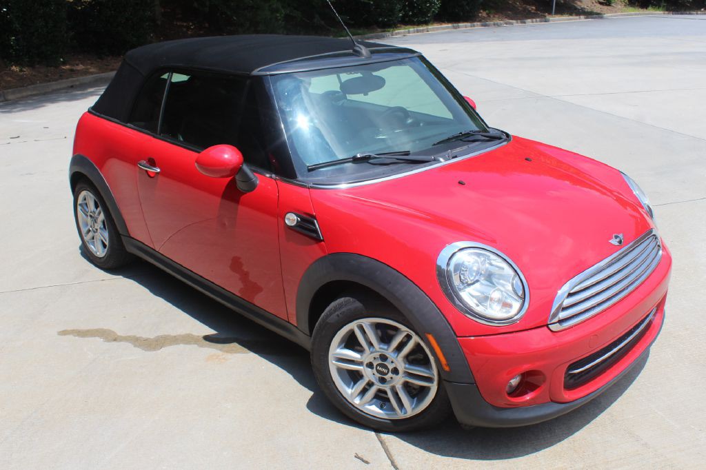 2011 MINI Cooper Image 12