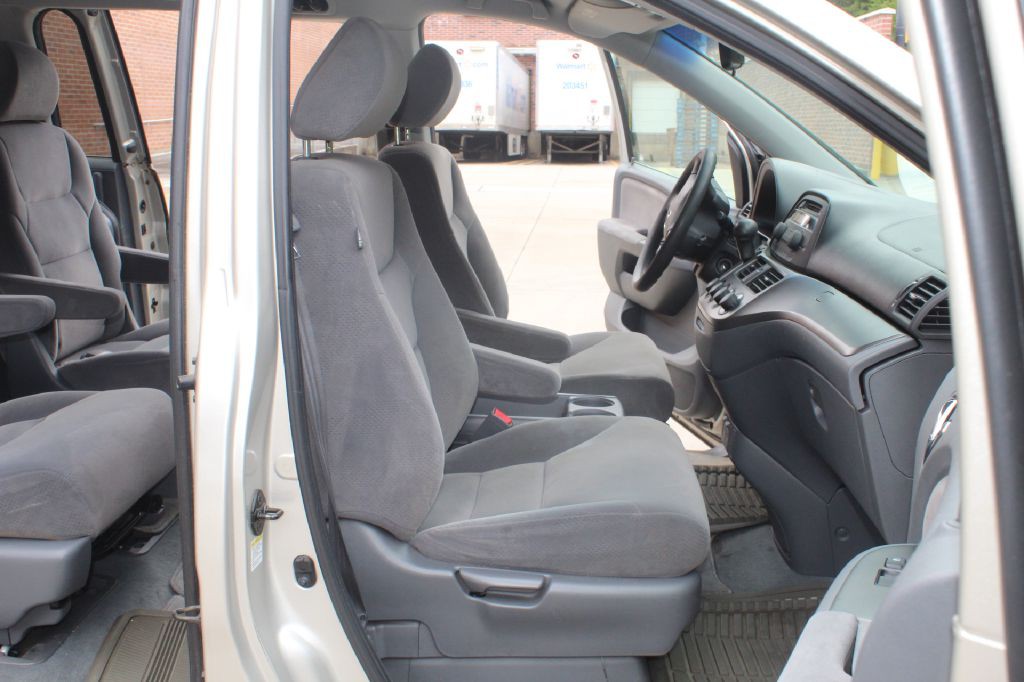 2006 Honda Odyssey Image 7