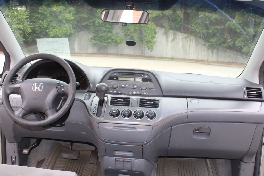 2006 Honda Odyssey Image 15