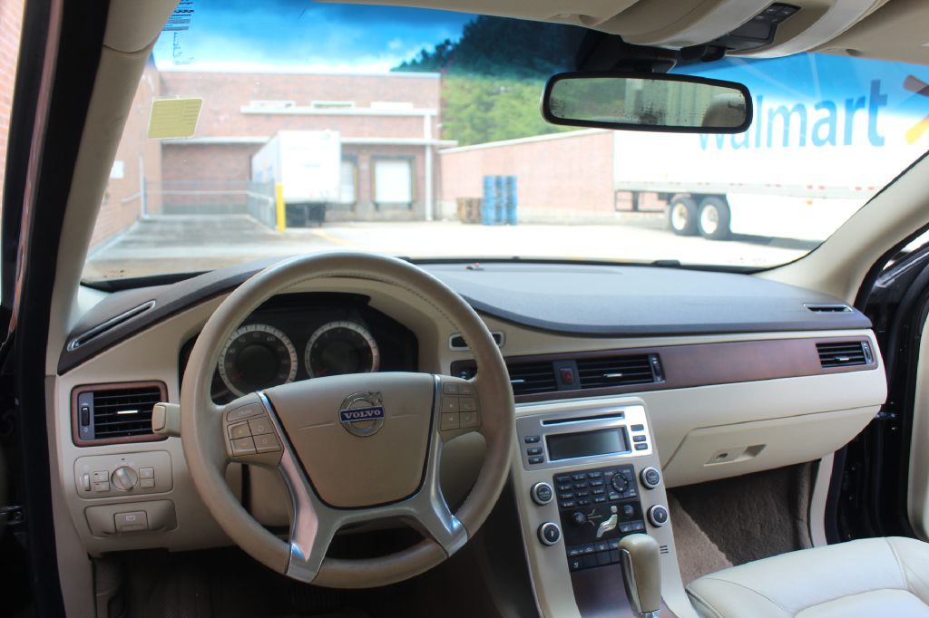 2010 Volvo S80 Image 15