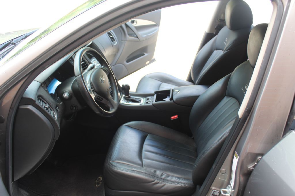 2008 INFINITI EX35 Image 10
