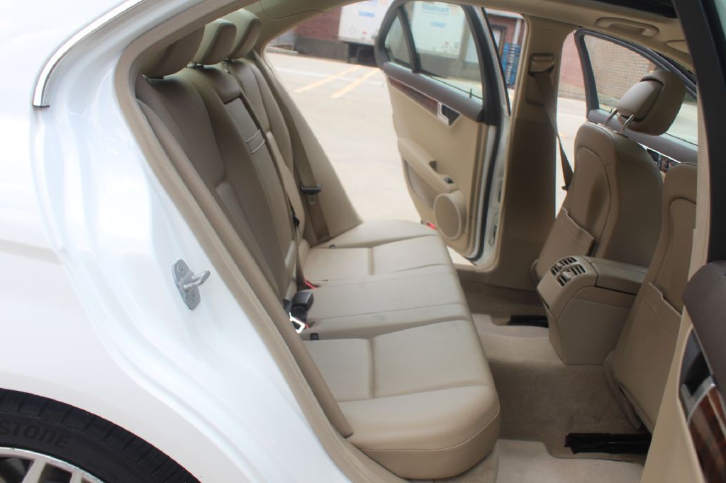 2014 Mercedes-Benz C-Class Image 8