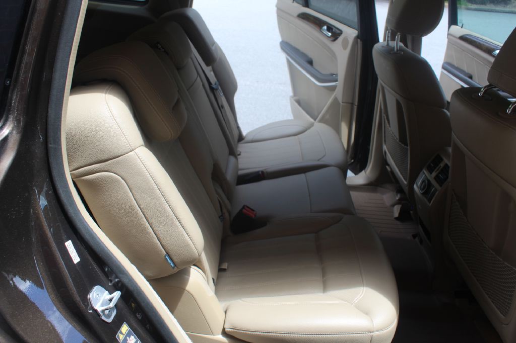 2013 Mercedes-Benz GL-Class Image 8