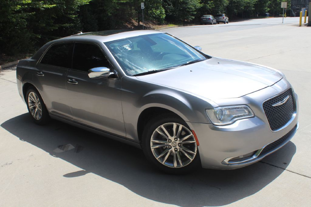 2016 Chrysler 300 Image 6