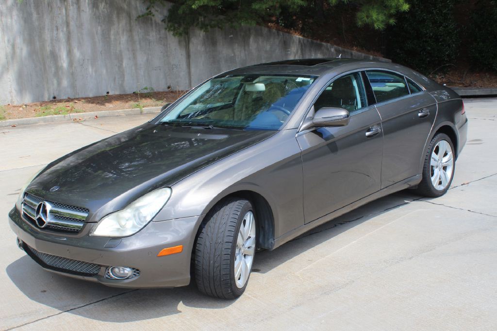 2009 Mercedes-Benz CLS-Class Image 2