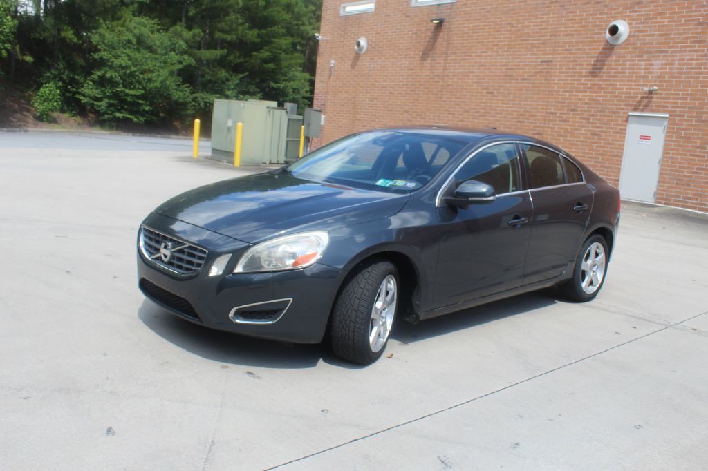 2013 Volvo S60 Image 2