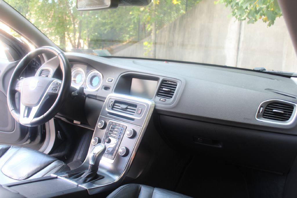 2013 Volvo S60 Image 13