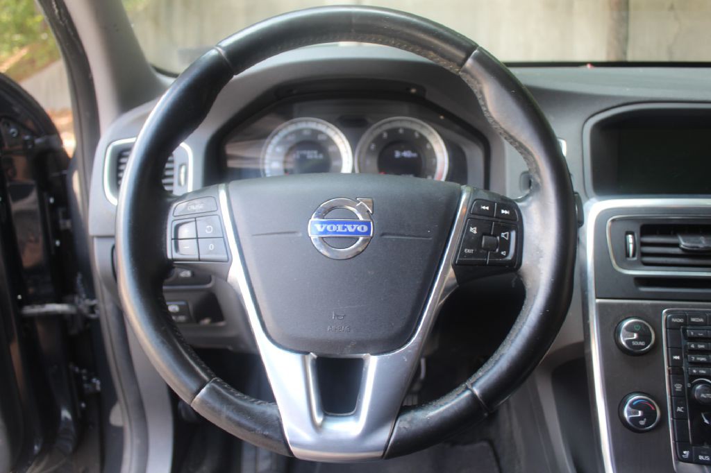 2013 Volvo S60 Image 16