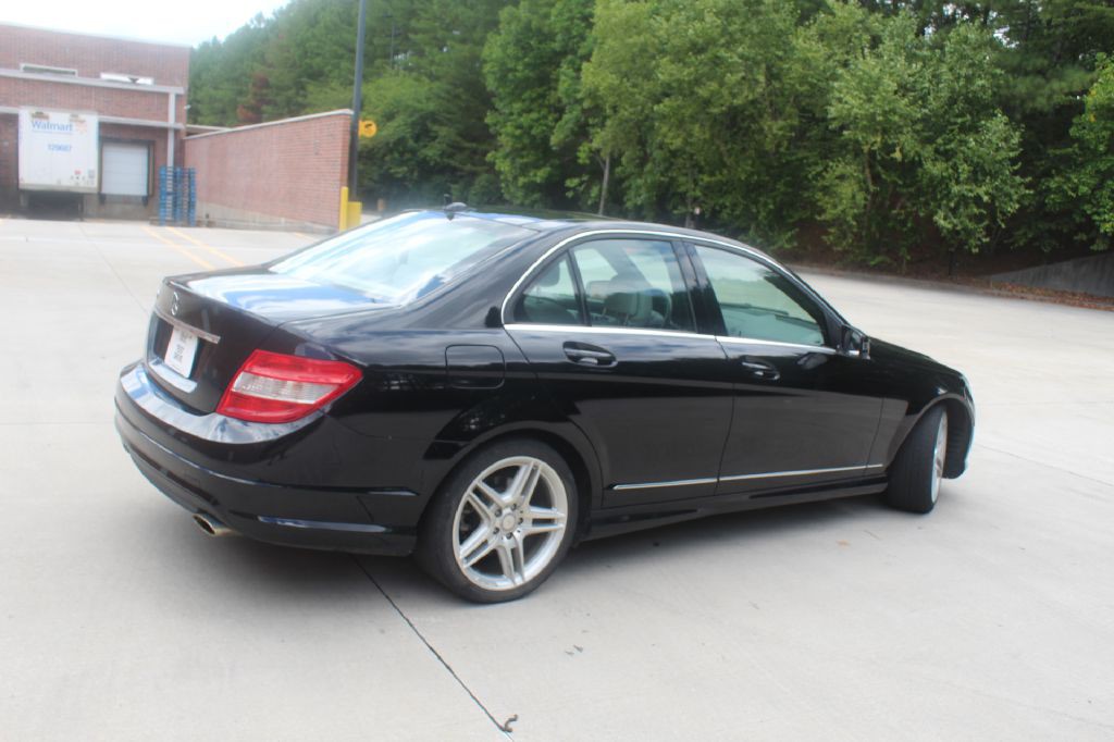 2010 Mercedes-Benz C-Class Image 5