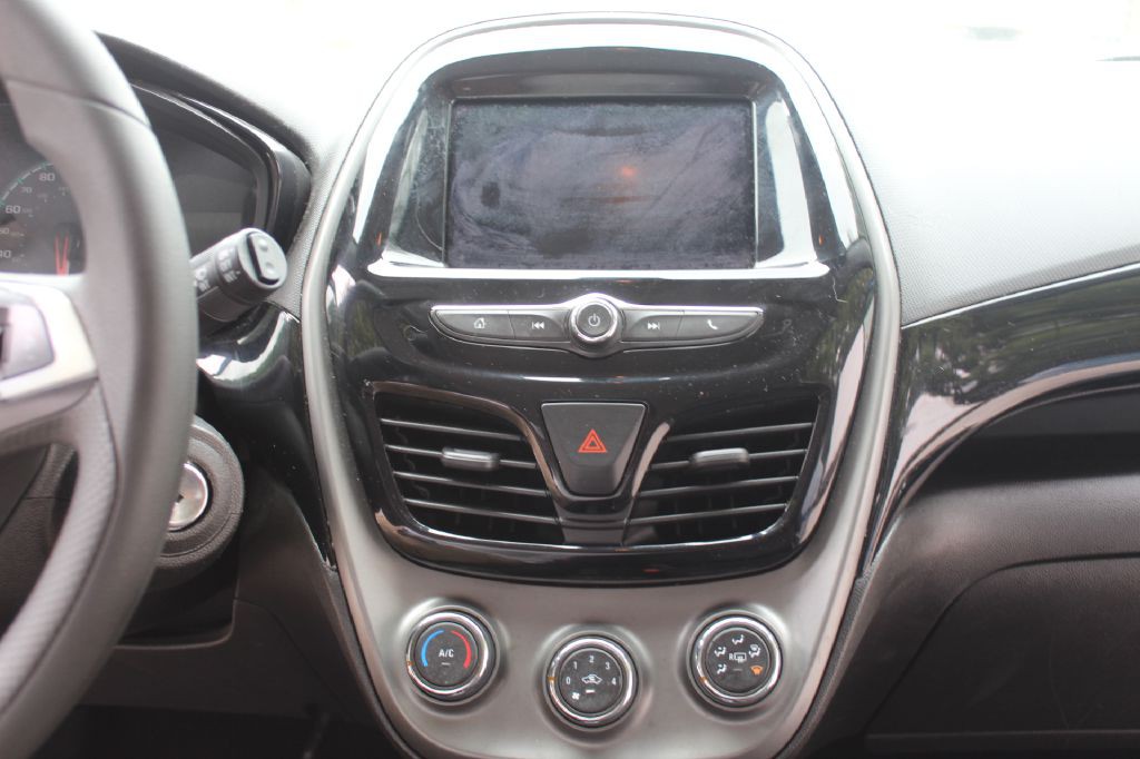 2019 Chevrolet Spark Image 17