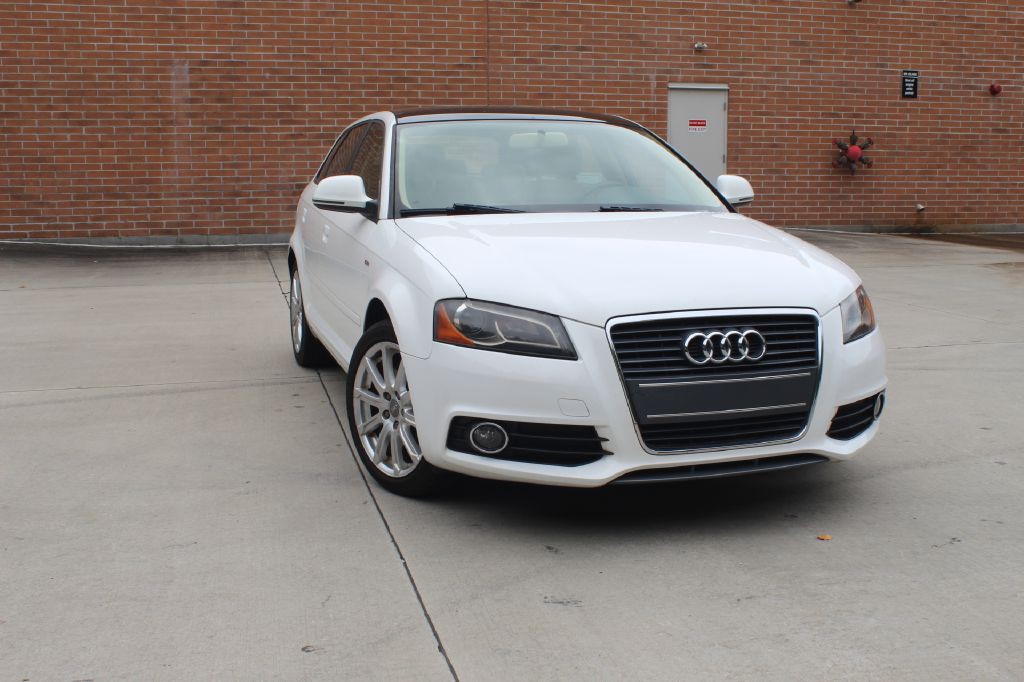 2010 Audi A3 Image 1