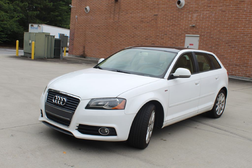 2010 Audi A3 Image 2