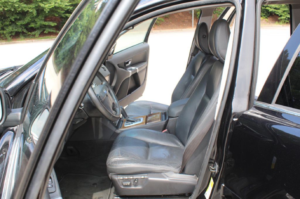 2008 Volvo XC90 Image 10
