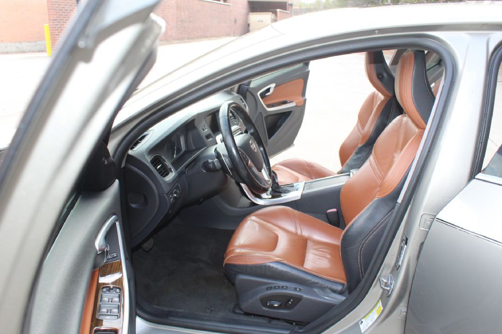 2014 Volvo S60 Image 11