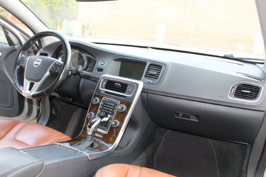 2014 Volvo S60 Image 14