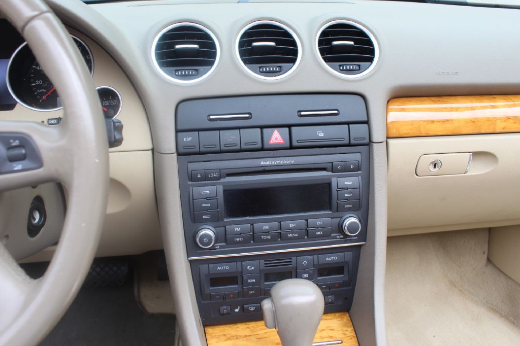 2009 Audi A4 Image 15