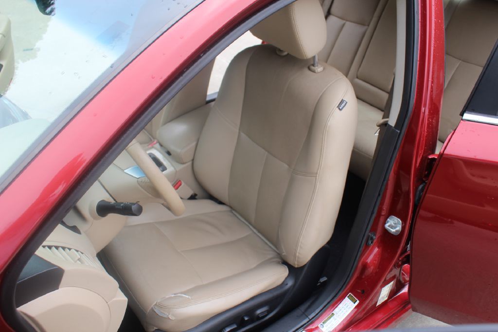 2016 Nissan Altima Image 11