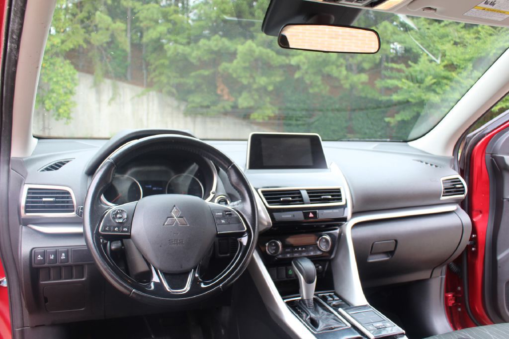 2020 Mitsubishi Eclipse Image 15