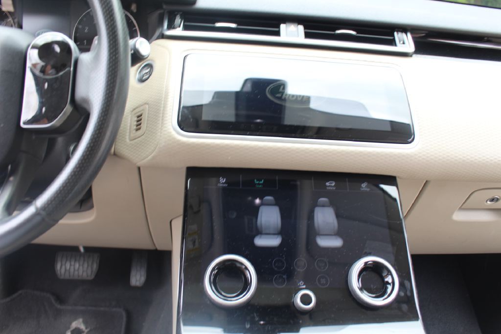 2018 Land Rover Range Rover Image 19