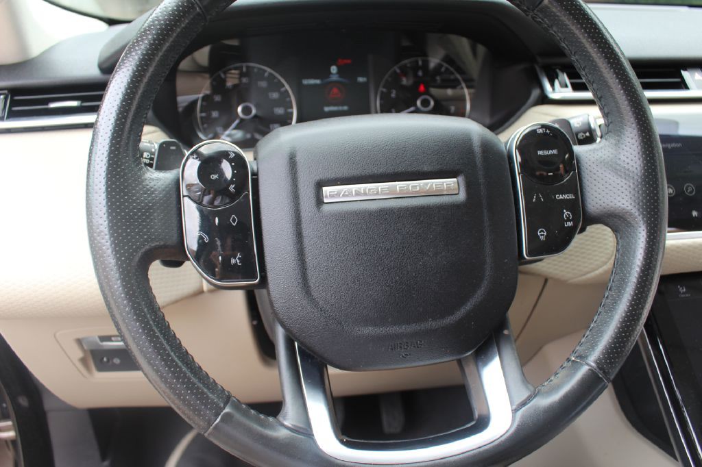 2018 Land Rover Range Rover Image 25