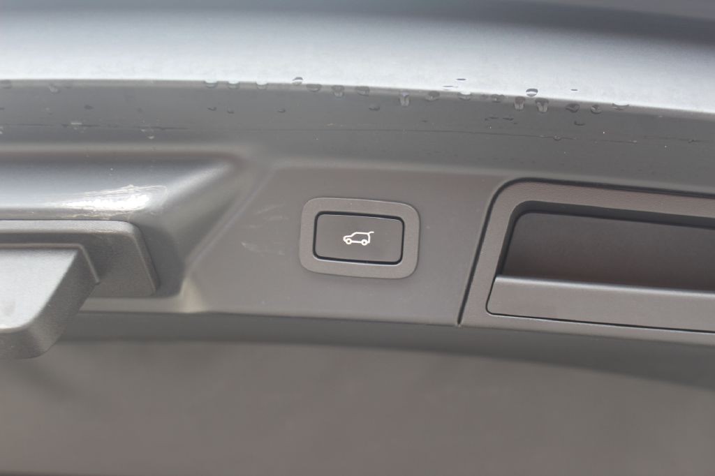 2018 Land Rover Range Rover Image 27