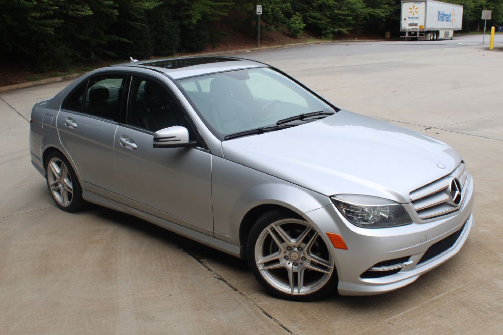 2011 Mercedes-Benz C-Class Image 6