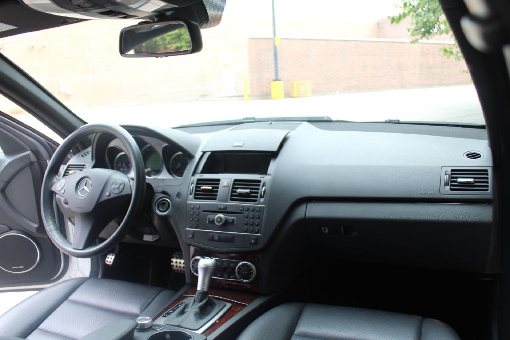 2011 Mercedes-Benz C-Class Image 13