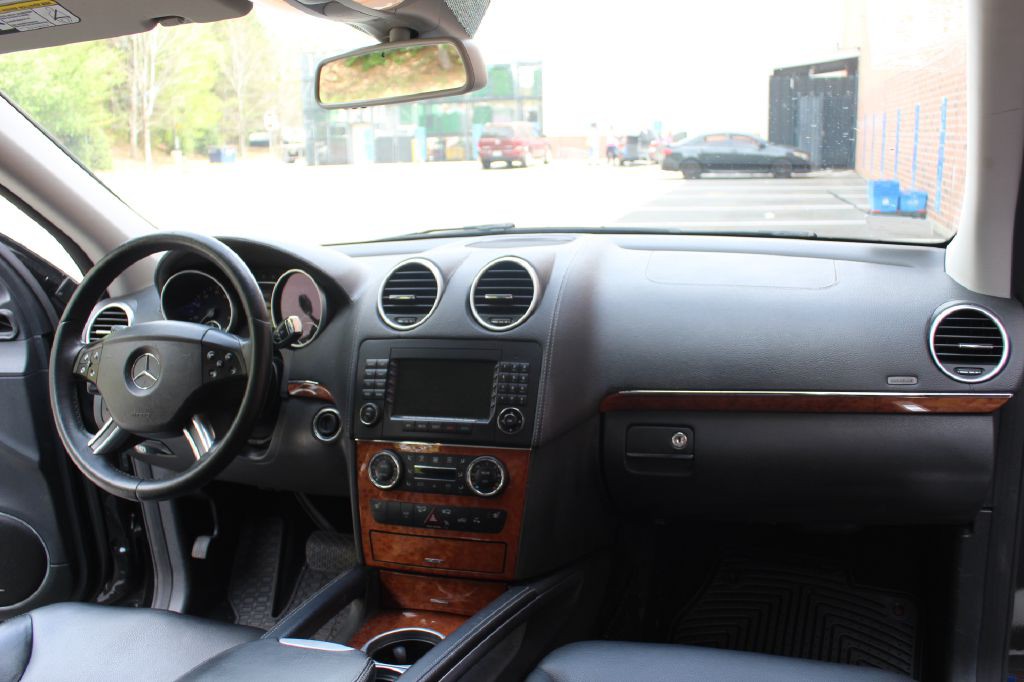 2008 Mercedes-Benz GL-Class Image 14