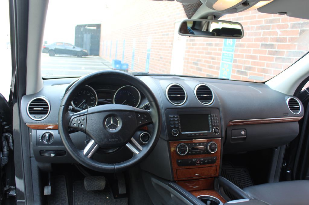 2008 Mercedes-Benz GL-Class Image 16