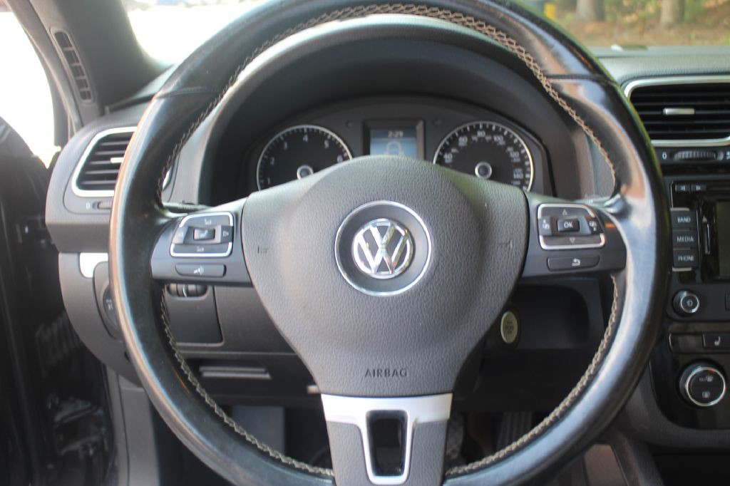 2015 Volkswagen Eos Image 15