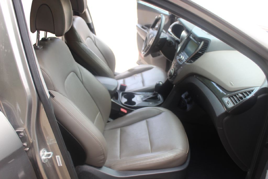 2014 Hyundai Santa Fe Sport Image 7