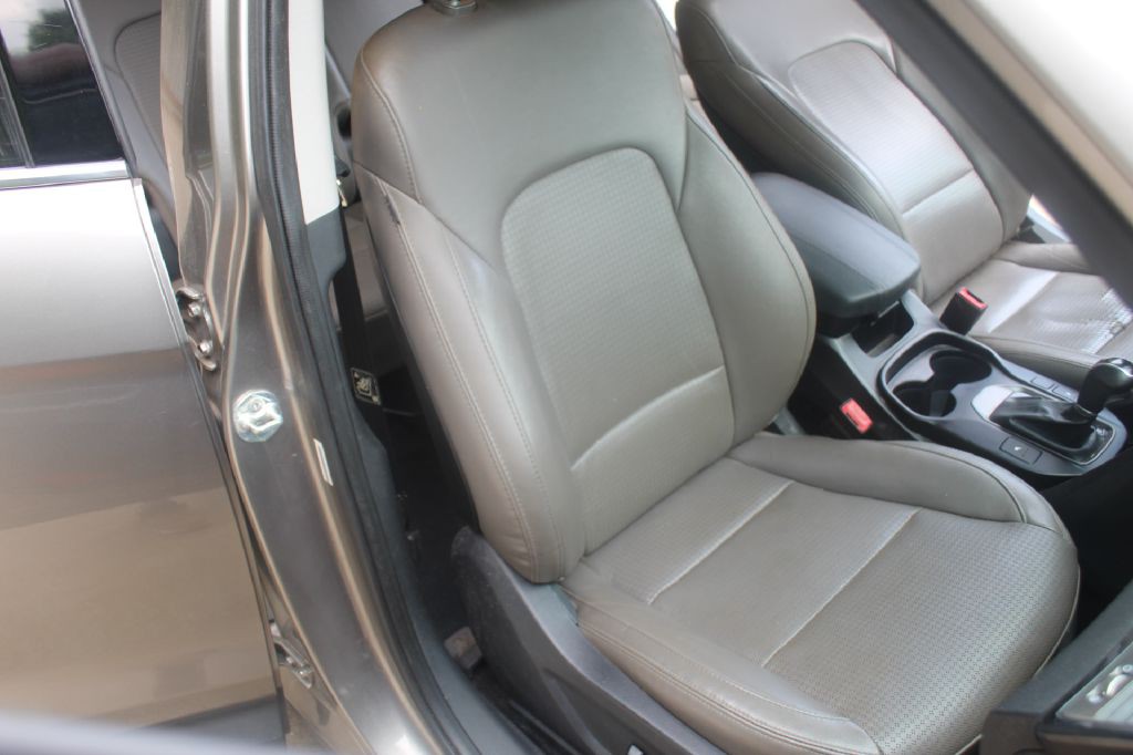 2014 Hyundai Santa Fe Sport Image 11