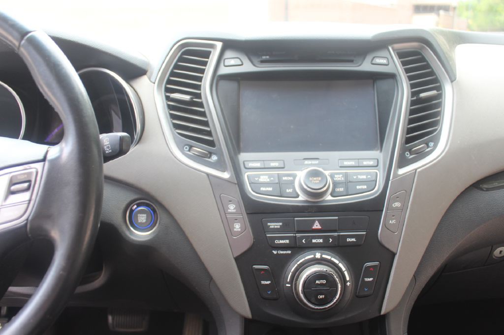 2014 Hyundai Santa Fe Sport Image 16