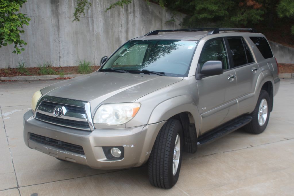 2006 Toyota 4Runner Image 2