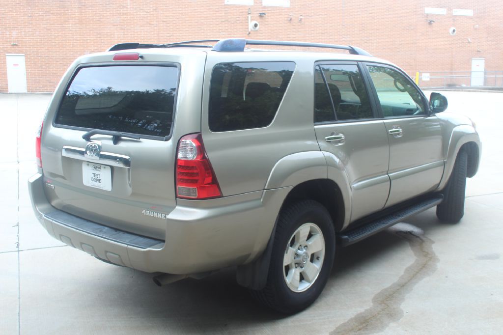 2006 Toyota 4Runner Image 5