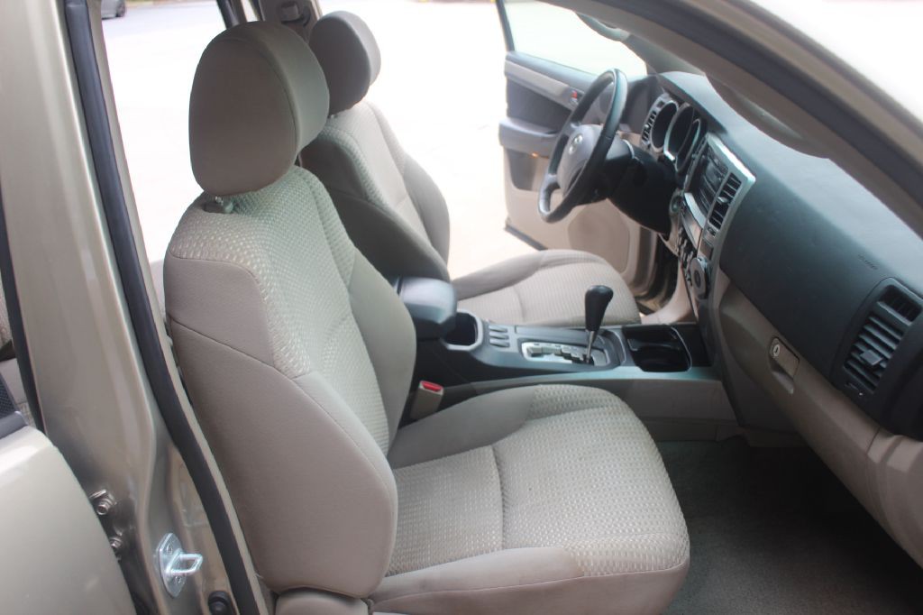 2006 Toyota 4Runner Image 7