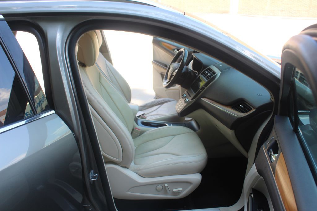 2016 Lincoln MKC Image 7